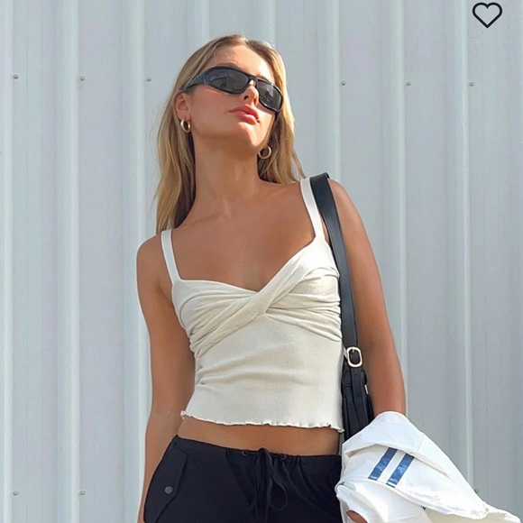 Princess Polly Tops - Princess Polly Dalma twist top Ivory